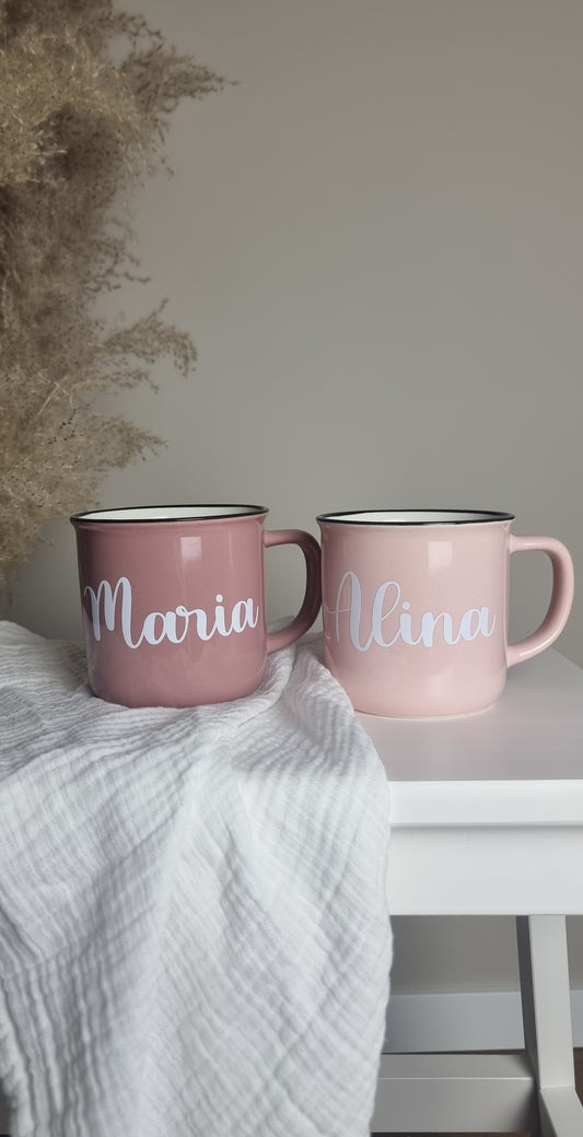 Keramiktasse in Emaille-Optik personalisiert