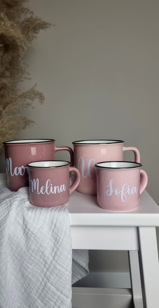 Keramiktasse in Emaille-Optik personalisiert