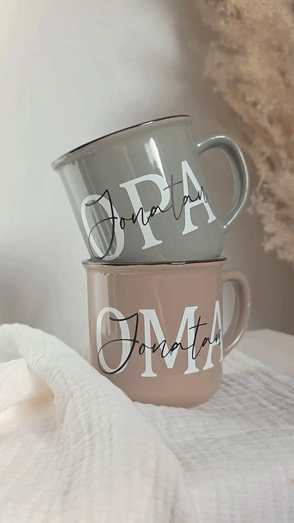 Tassen im Set in Emaille-Optik