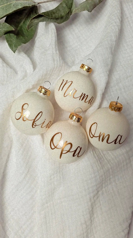 Weihnachtskugel Ivory personalisiert