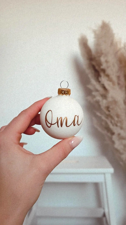 Weihnachtskugel Ivory personalisiert