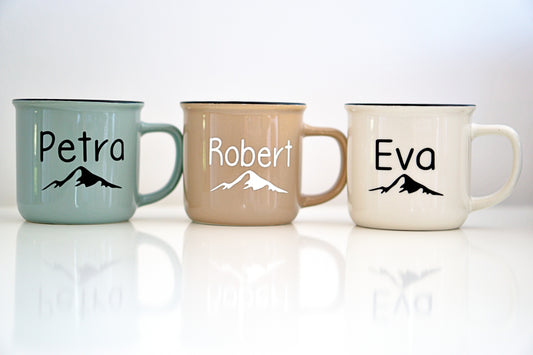 Personalisierte Tasse in Emaille-Optik