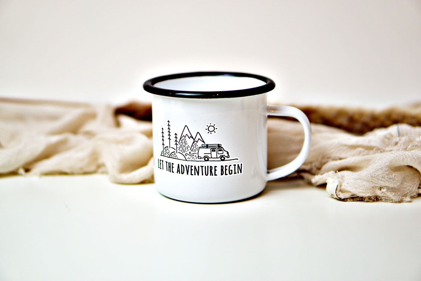 Adventure Camper Emailletasse 300ml
